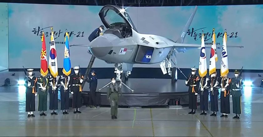 South Korea Unveils Prototype of its First Indigenous Fighter Aircraft KF-21