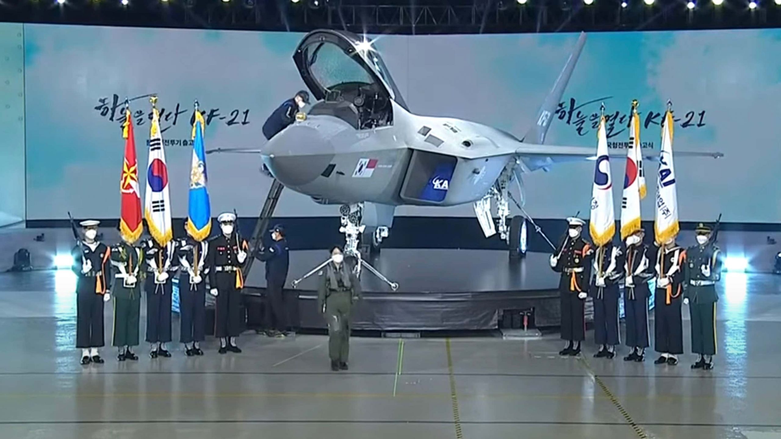 South Korea Unveils Prototype Of Its First Indigenous Fighter Aircraft Kf 21