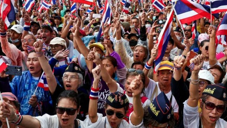 Protests Erupt in Bangkok Amid Thailand-Cambodia Temple Dispute