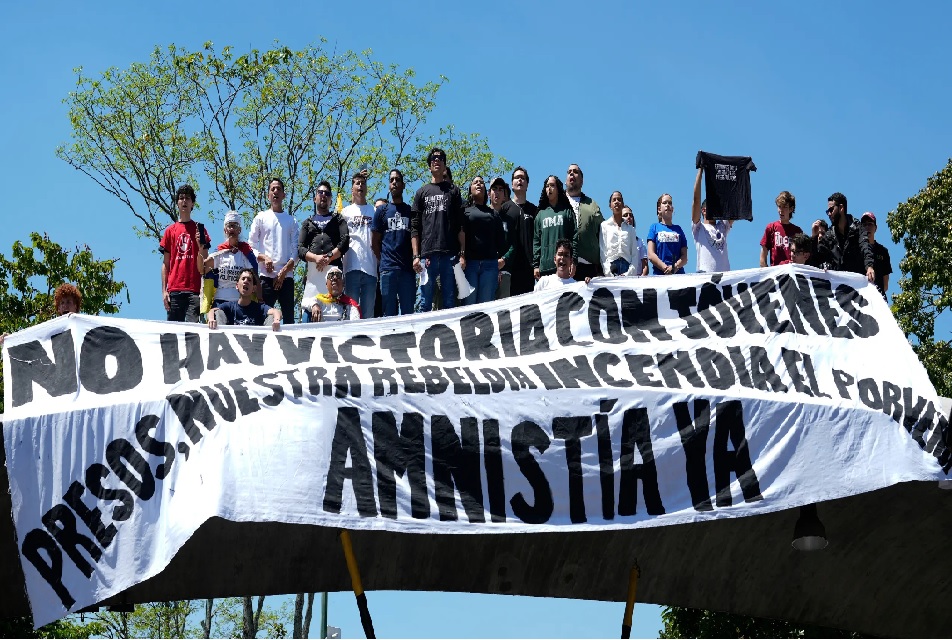 Venezuelan Protesters Demand Freedom Beyond the Amnesty Bill